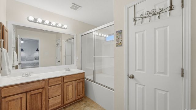 2909 Ashwood Rd, Schertz, TX 78108