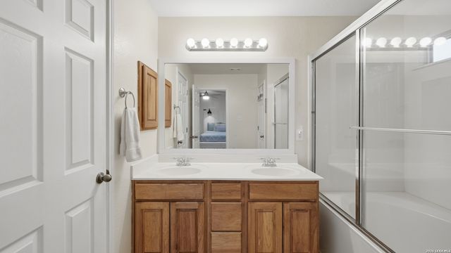 2909 Ashwood Rd, Schertz, TX 78108