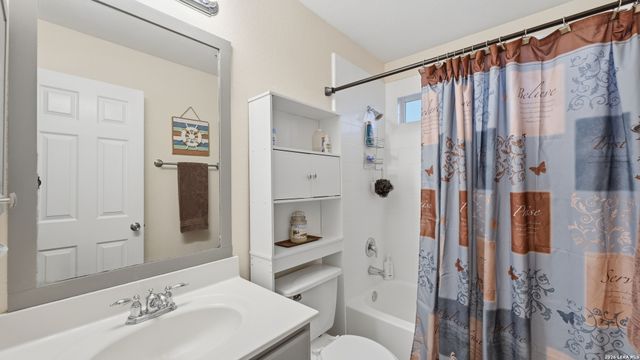 2909 Ashwood Rd, Schertz, TX 78108