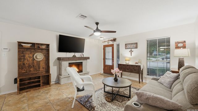 2909 Ashwood Rd, Schertz, TX 78108