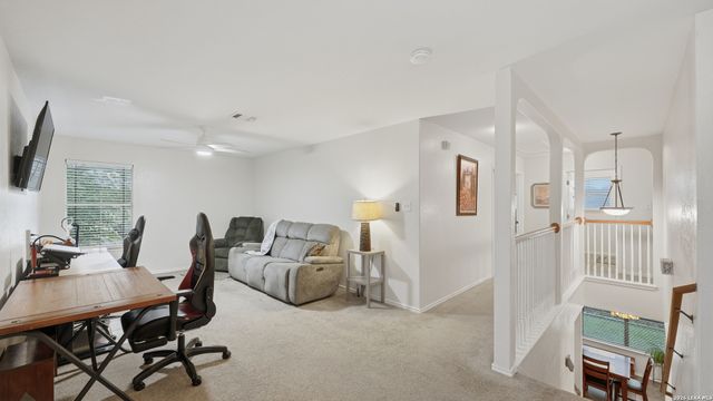 2909 Ashwood Rd, Schertz, TX 78108