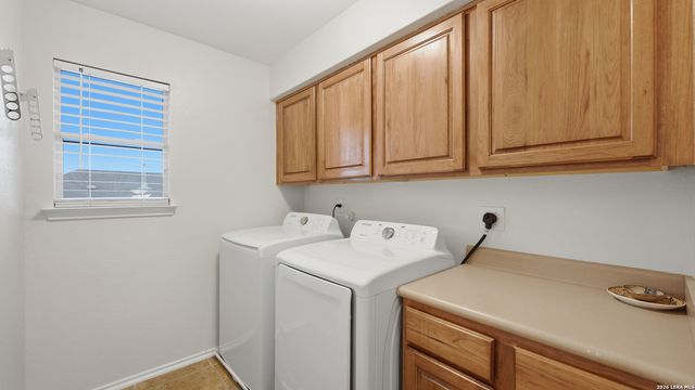 2909 Ashwood Rd, Schertz, TX 78108