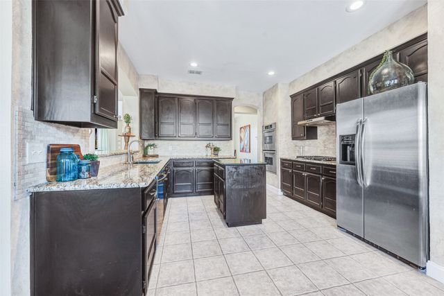 6005 Madera Court, Plano, TX 75024