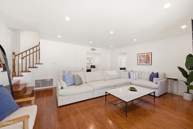 1666 Berwick Place, Westlake Village, CA 91361