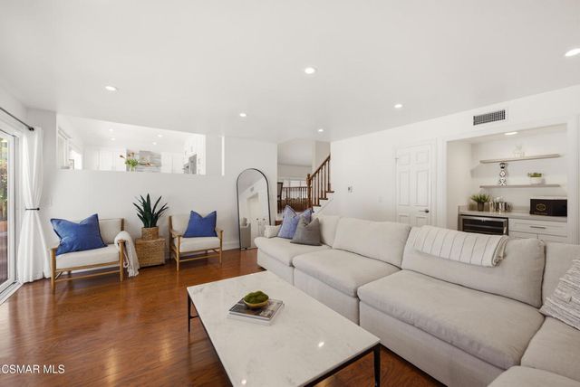 1666 Berwick Place, Westlake Village, CA 91361