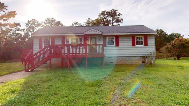 2066 Cross RD, Hayes, VA 23072