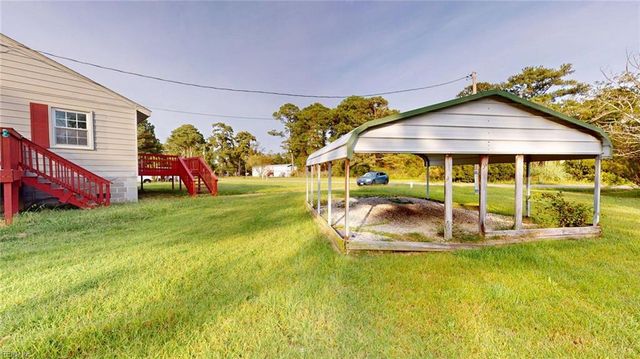 2066 Cross RD, Hayes, VA 23072