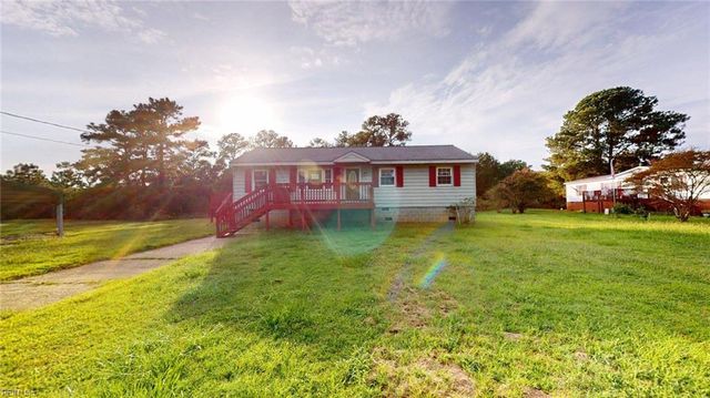 2066 Cross RD, Hayes, VA 23072