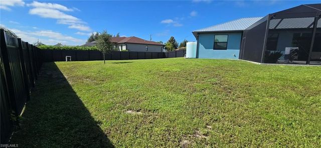 11 SW 18th PL, Cape Coral, FL 33991