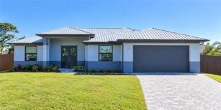 11 SW 18th PL, Cape Coral, FL 33991