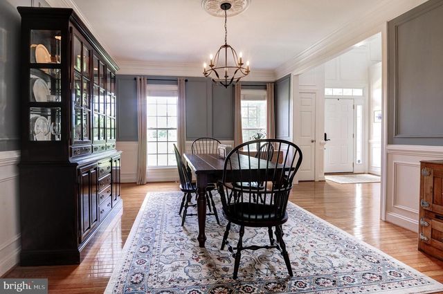 16555 CHESTNUT OVERLOOK DR, Purcellville, VA 20132