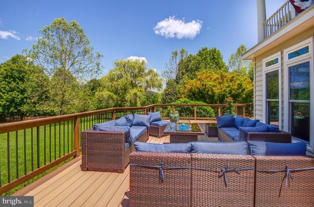 16555 CHESTNUT OVERLOOK DR, Purcellville, VA 20132