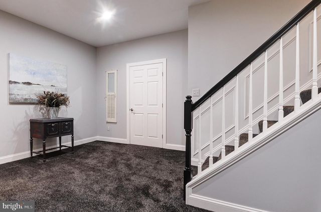 16555 CHESTNUT OVERLOOK DR, Purcellville, VA 20132
