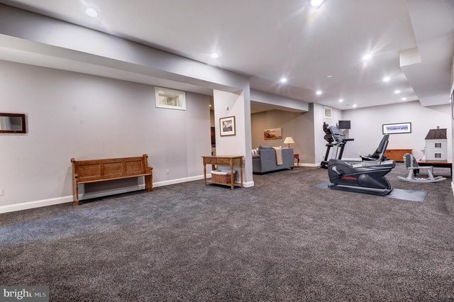 16555 CHESTNUT OVERLOOK DR, Purcellville, VA 20132