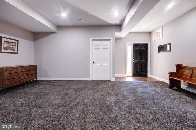 16555 CHESTNUT OVERLOOK DR, Purcellville, VA 20132