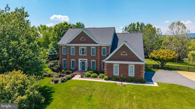 16555 CHESTNUT OVERLOOK DR, Purcellville, VA 20132
