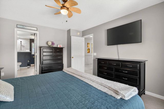 2611 Heather Glen Circle, Bettendorf, IA 52722