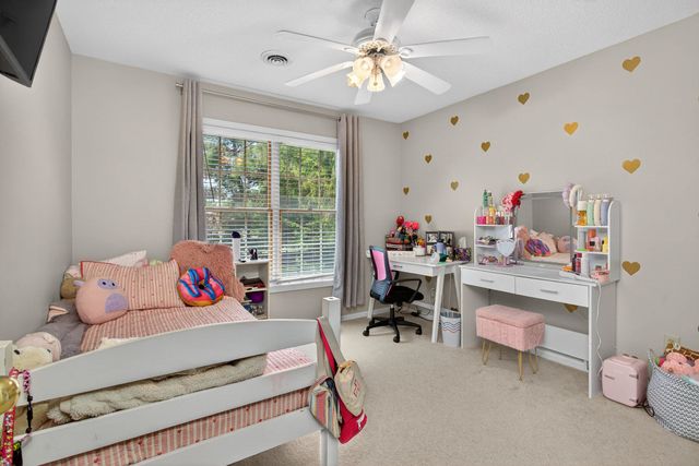 2611 Heather Glen Circle, Bettendorf, IA 52722