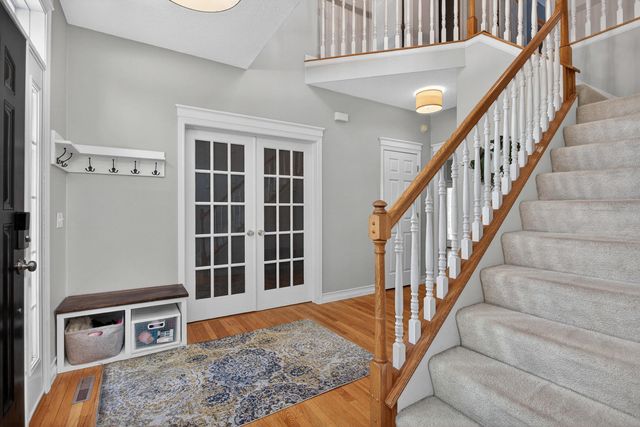 2611 Heather Glen Circle, Bettendorf, IA 52722
