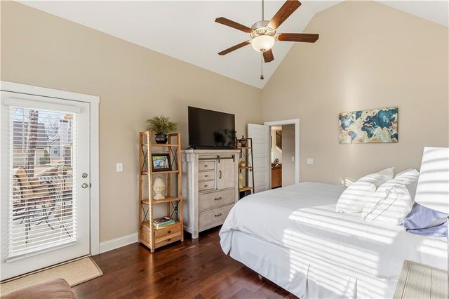 40 E Second Street, Newnan, GA 30263