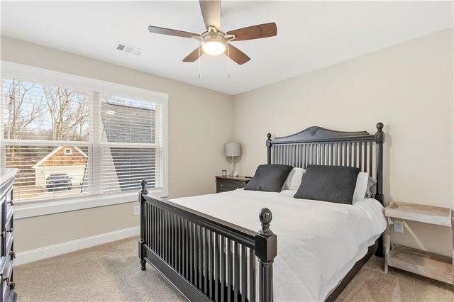 40 E Second Street, Newnan, GA 30263