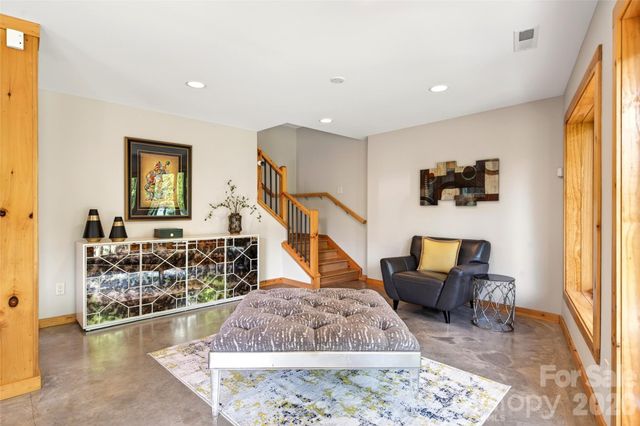 3097 W Moonlight Place, Morganton, NC 28655