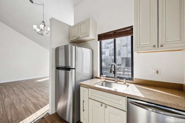 1 Appian Way 710-6, South San Francisco, CA 94080