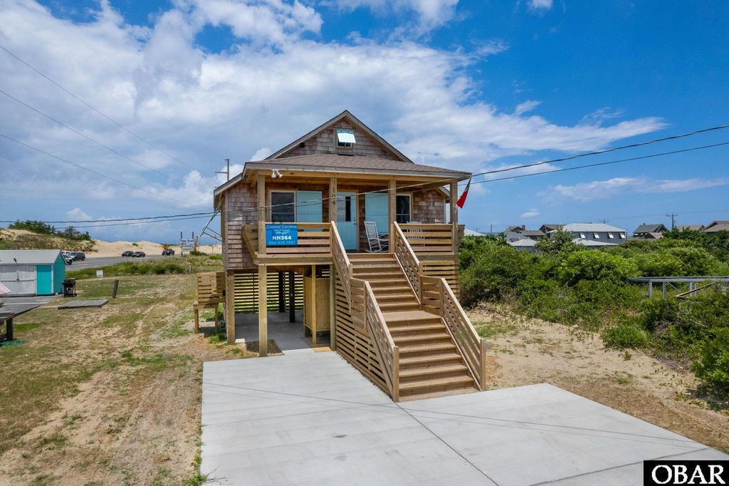 Image 1 of property listing at 104 E Soundside Road, Nags Head, NC 27959