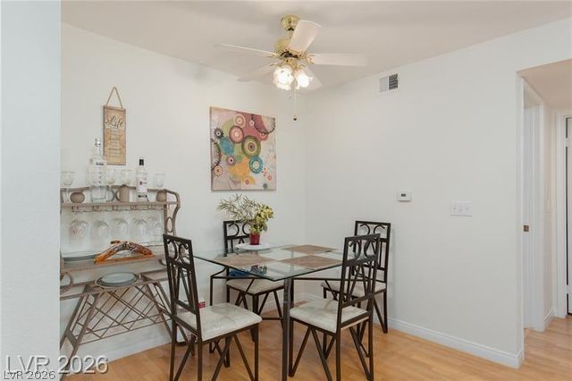 231 West Horizon Ridge Parkway 1126, Henderson, NV 89012
