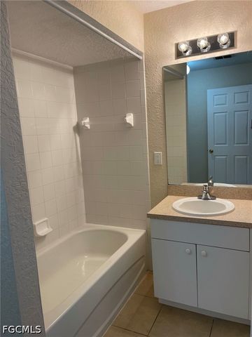 1835 NW 31st TER, Cape Coral, FL 33993