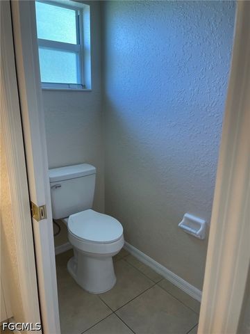1835 NW 31st TER, Cape Coral, FL 33993