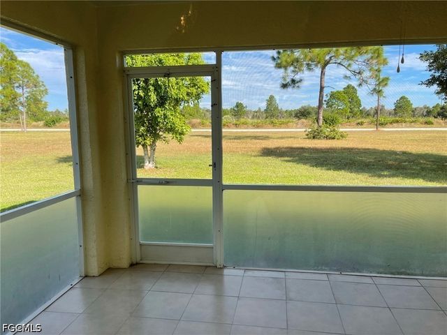 1835 NW 31st TER, Cape Coral, FL 33993