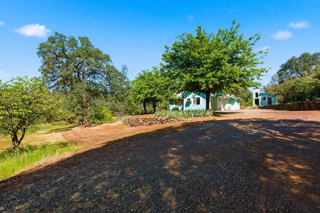 105 Swedes Flat Rd, Oroville, CA 95966