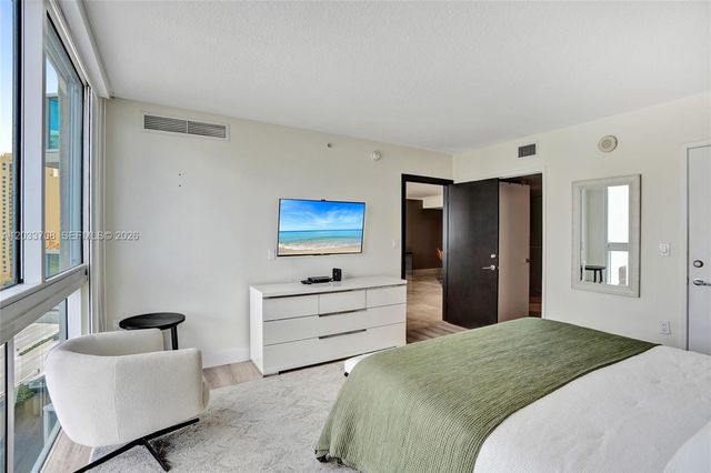150 Sunny Isles Blvd 1-1601, Sunny Isles Beach, FL 33160