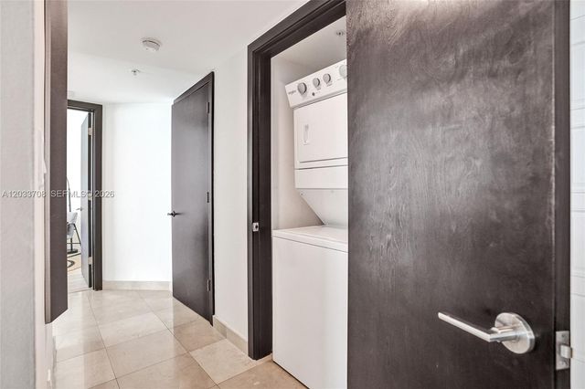 150 Sunny Isles Blvd 1-1601, Sunny Isles Beach, FL 33160