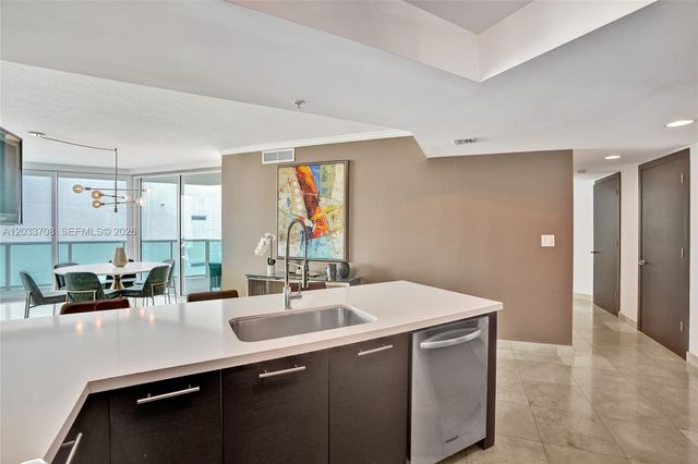 150 Sunny Isles Blvd 1-1601, Sunny Isles Beach, FL 33160