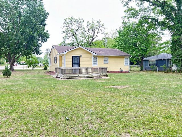 5200 Cypress Road, Fayetteville, NC 28304