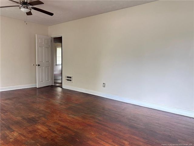 5200 Cypress Road, Fayetteville, NC 28304