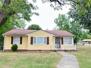 5200 Cypress Road, Fayetteville, NC 28304