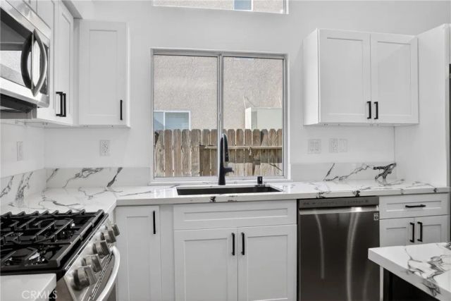 44746 Ranchwood, Lancaster, CA 93536