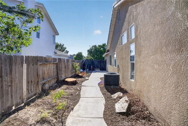 44746 Ranchwood, Lancaster, CA 93536