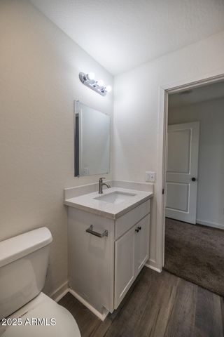 1135 E CHIPMAN Road, Phoenix, AZ 85040