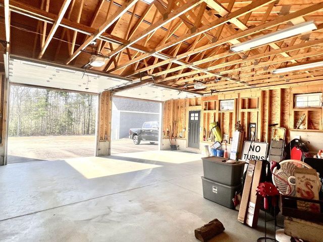 468 Mountain Avenue, Northwood, NH 03261