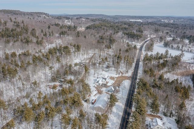 468 Mountain Avenue, Northwood, NH 03261
