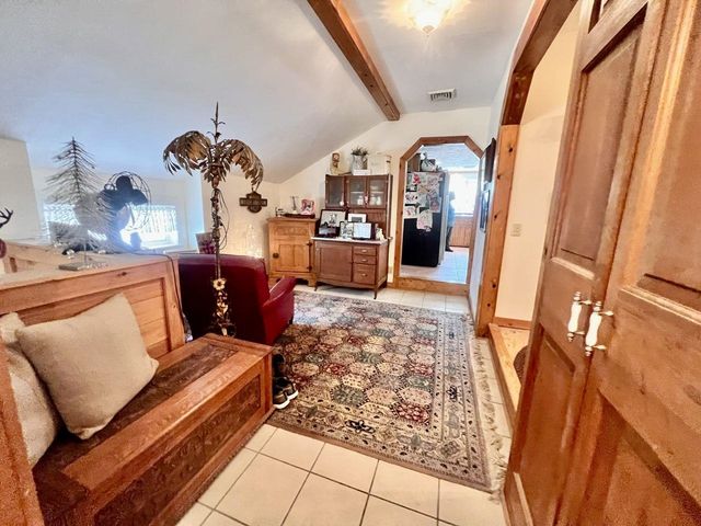 468 Mountain Avenue, Northwood, NH 03261