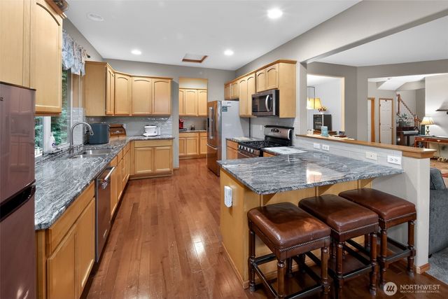11221 SE 216th Street, Kent, WA 98031