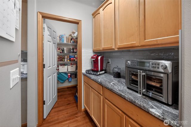 11221 SE 216th Street, Kent, WA 98031