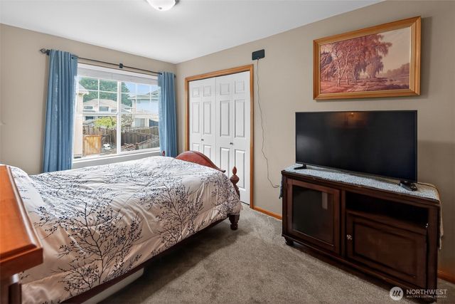 11221 SE 216th Street, Kent, WA 98031