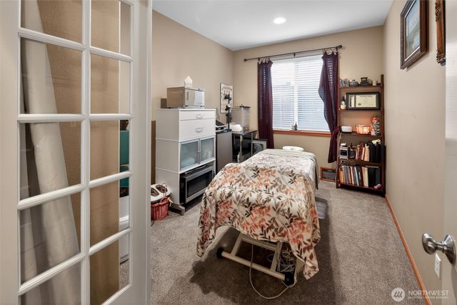 11221 SE 216th Street, Kent, WA 98031