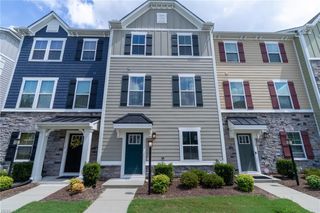 1717 Defiance DR, Chesapeake, VA 23323